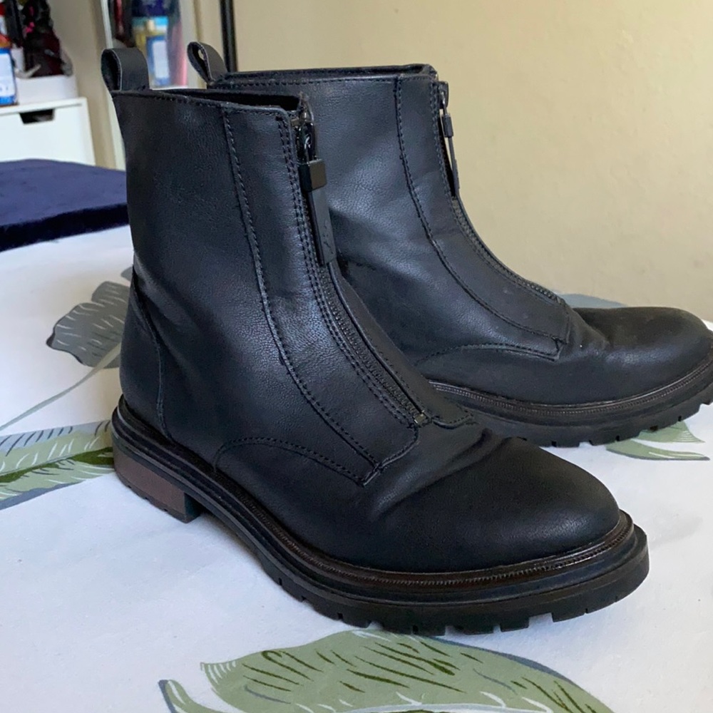 Rocket Dog boots
